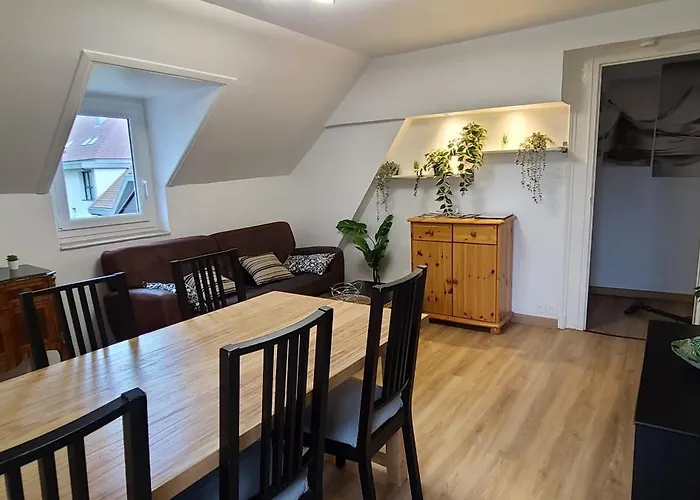 Casamoro Albigny : Detente A 2 Pas Du Lac D\'Annecy